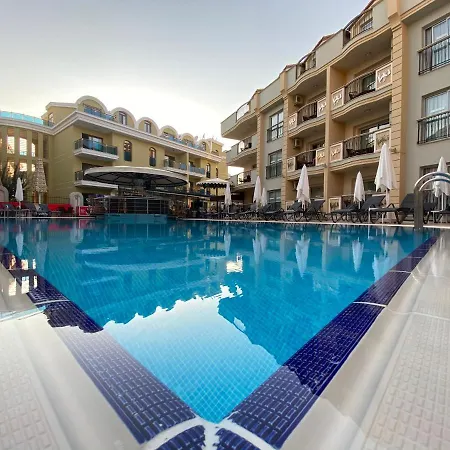 Otel Club Karakas 4*