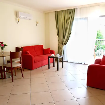 Otel Club Karakas