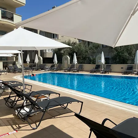 Club Karakas Otel