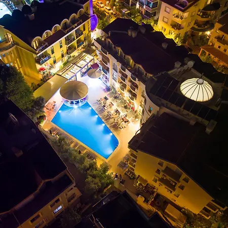 Club Karakas Hotel 4*
